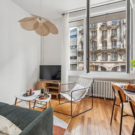 Le Louvre Apt Lägenhet Paris Exteriör bild
